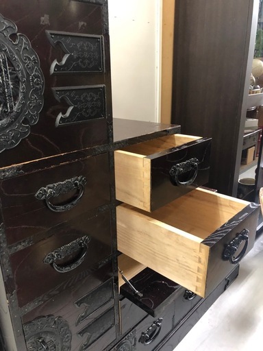 ?階段箪笥・民芸家具?