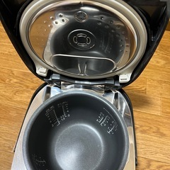 PanasonicスチームIHジャー炊飯器の画像