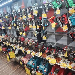 9/9釘打ち機、コンプレッサー、エアツールコーナー値下げしました...