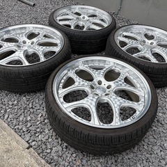 ヴォルケン鍛造DTM FORGED 22インチアルミタイヤセットの画像