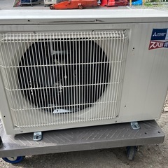三菱 MITSUBISHI 霧ヶ峰 ズバ暖 ルームエアコン 200V MSZ-KXV4024 2024年製 付属品あり 寒冷地 主に14畳 中古品 ④の画像