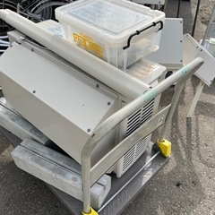 三菱 MITSUBISHI 霧ヶ峰 ズバ暖 ルームエアコン 200V MSZ-KXV4024 2024年製 付属品あり 寒冷地 主に14畳 中古品 ④の画像