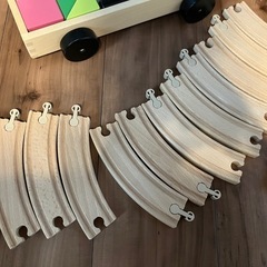 幼児向け　木のおもちゃ　２種類の画像