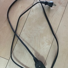 【中古品】TOSHIBA 炊飯器 RC-10MFH（箱あり）の画像