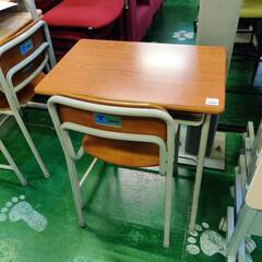 【愛品倶楽部柏店】在庫12点！ KOKUYO コクヨ 生徒用デスク＆イスSET サイズ2号 SSD-2F2N/SCH-2F2N 適応身長（参考）:159～172cmの画像