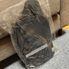 (新品未使用)ボディバッグ ショルダーバッグ（取引中）の画像