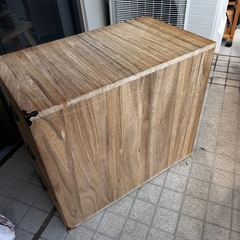 キリのタンスの画像
