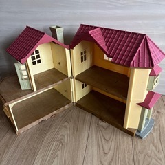 シルバニアファミリー赤い屋根の大きなお家の画像