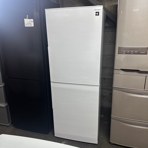 SHARP 冷蔵庫　2013年製