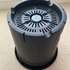 【果樹鉢 14L】土容量タップリで安定感のある深型タイプの画像