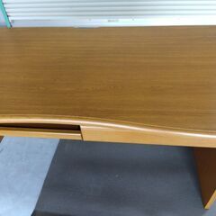 木製デスク　サイドラック付きの画像