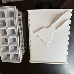 【使用1週間・美品】Comfee 90L 2ドア冷蔵庫　保証書ありの画像