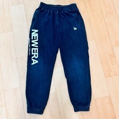 NEW ERA セットアップ パーカー150 パンツ130 黒 人気　ムラスポの画像