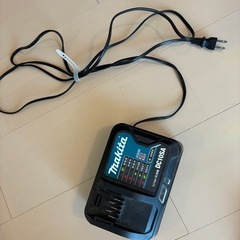 マキタ コードレス掃除機 CL107 紙パック式 の画像