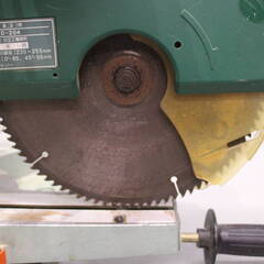 Y7 日立工機 255mm 卓上スライド丸のこ C10FS 100V 50/60Hzの画像