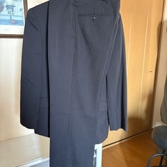 メンズ2パンツ
スーツ の画像