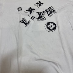 Tシャツ　汚れありの画像