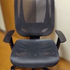 ニトリ ワークチェア クエト BKの画像