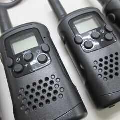 特定小電力トランシーバー 4個 イヤホンマイク 4個 まとめ売りの画像