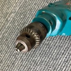 マキタ　10mm  振動ドリル　本体のみ　動作確認済み　　コンセント式/電動工具/マキタ/の画像