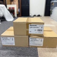 【3個セット】Panasonic ブラケット LGW85237SCE1 シルバーの画像