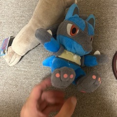 リラックマ、ミッキーマウス、プーさんぬいぐるみ4体の画像