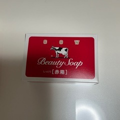 牛乳石鹸赤箱5個の画像