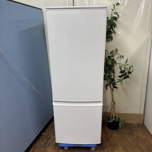 I732 ? ジモティー限定価格！MITSUBISHI 冷蔵庫 （168L 右開き） ⭐ 動作確認済 ⭐ クリーニング済