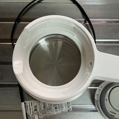 象印電気ケトル0.8L中古美品ホワイトの画像