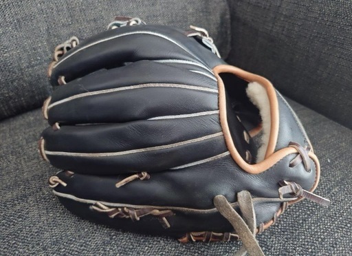渡辺直人、実使用グローブ
