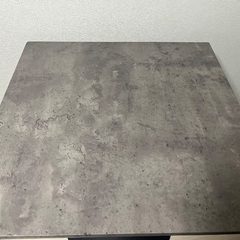 60センチ正方形　カフェテーブルの画像