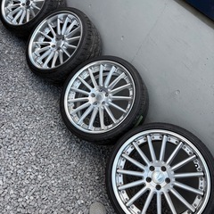 ワークグノーシスGR1 20インチ夏タイヤアルミセットの画像