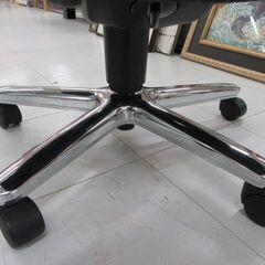 使用感あり KOKUYO ハイバックチェア 肘付き CR-G367K 布張り ブラウン系 昇降式 キャスターあり オフィスチェア オフィス家具 コクヨ 椅子 イス いす 苫小牧西店 の画像