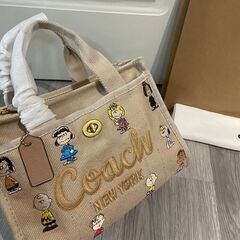 [コーチ] トートバッグ モチーフ ショルダーバッグ ディズニー ミッキー 限定コラボ logo 刺繡 ハンドバッグの画像