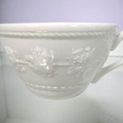 【③】未使用品 ウェッジウッド ペアカップ＆ソーサー 2客セット Wedgwood FESTIVITY IVORYの画像