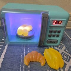 おままごと用品　炊飯器　電子レンジ　食材のおもちゃ　買い物カートのセットの画像
