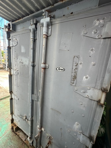 コンテナ　米軍払い下げ　バイク倉庫