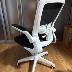 オフィスチェアの画像
