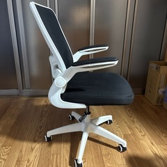 オフィスチェアの画像