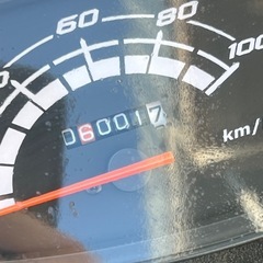大人気セール‼️100cc車両🩷驚愕の低走行6000キロ😳安心のバッテリー充電済み🔋前後タイヤまだまだ山あり⛰️嬉しいオイル交換済み♻️燃費重視&ピンクナンバー車両お求めの方にオススメ✨JF13 スペイシー100✴の画像