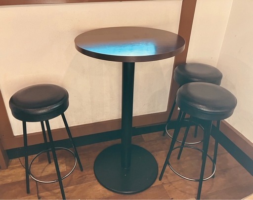 ハイテーブルハイチェアセット　カフェテーブルセット