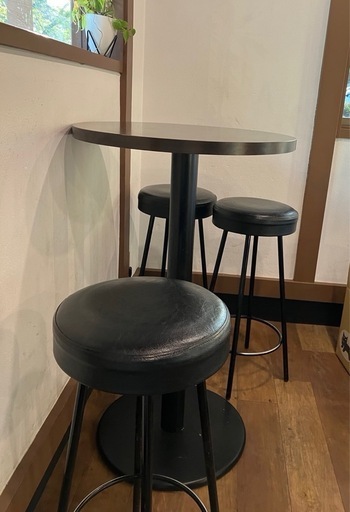 ハイテーブルハイチェアセット　カフェテーブルセット