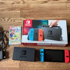【美品】Nintendo Switch 本体・ソフト・キャリングケースセットの画像