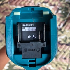 マキタ　18v100mmディスクグラインダの画像