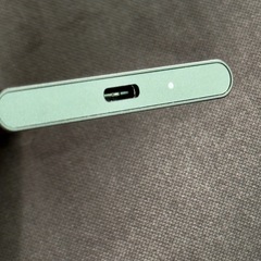 Samsung Portable SSD T7、2TB コンパクトで高性能な外付けSSDの画像