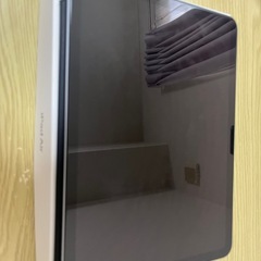 【美品】iPadAir第7世代 128GB 11インチWiFiモデルの画像