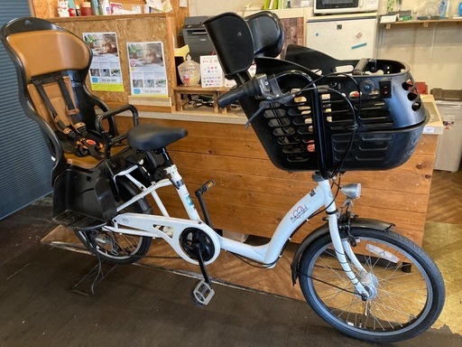 【前後タイヤ・チューブ新品！】 LEDオートライト　6段変速　子供乗せ自転車　20インチ　ホワイト