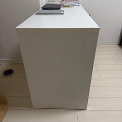 IKEA デスク MICKEの画像