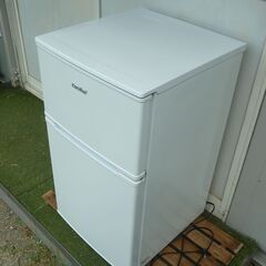 Comfee ノンフロン冷凍冷蔵庫 RCT90WH/E 2023年製の画像
