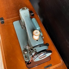 三菱 足踏み式 ミシン アンティーク レトロ ジャンク の画像